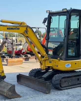 Mini escavatore KOMATSU PC26MR-3