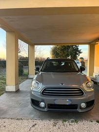 Mini Cooper Countryma  D 2.0