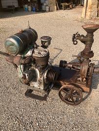 Motopompa d'epoca slanzi