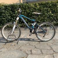 Bici enduro mondraker