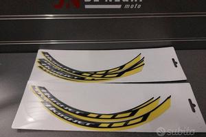 STRISCE RUOTA HORNET