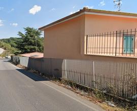 Grottaferrata loft arredato