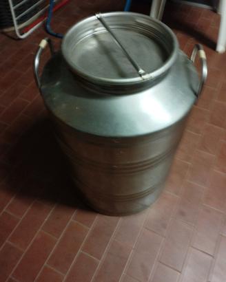 fusto acciaio olio