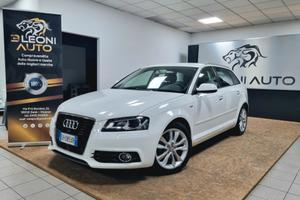 AUDI A3 1.6 TDI 105 CV S tronic AMBITION
