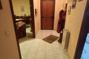 Appartamento di 150 m² con 5 locali e box auto a G