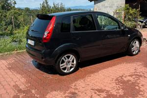 Ford Fiesta 1.4 tdi NEOPATENTATI