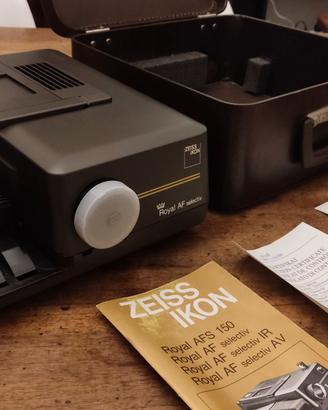 Proiettore ZEISS IKON Royal AF selectiv