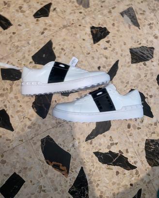 Valentino Garavani rockstud scatpe uomo