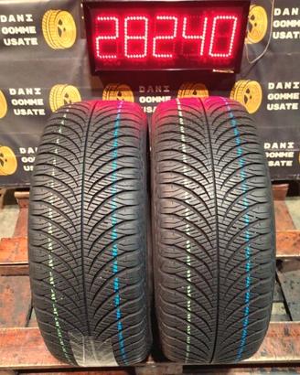 2 GOMME 4 STAGIONI 215 55 17 GOOD YEAR 99%