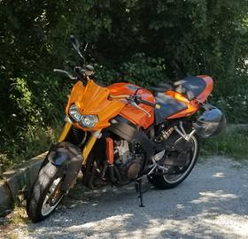  Honda CBR 900RR Fireblade