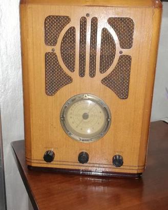 Riproduzione radio anni '30