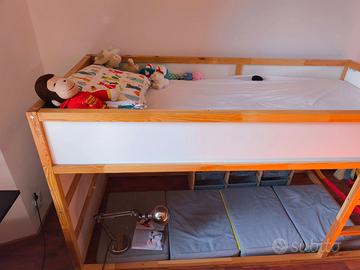 Letto rialzato reversibile IKEA - KURA + Materasso