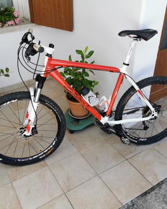 Mtb Mountain Bike marca Colledani