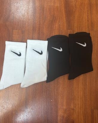 Calzini Nike Alti Sportivi - Lotto 4 Paia