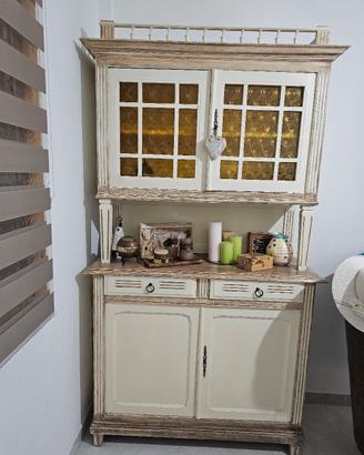   credenza 