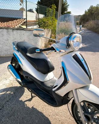 Piaggio Beverly 300 I.E