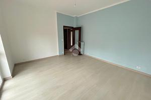 3 LOCALI A GASSINO TORINESE