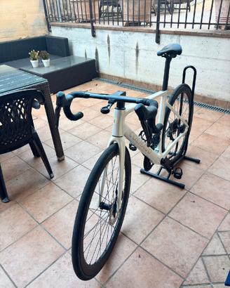 Colnago v4rs