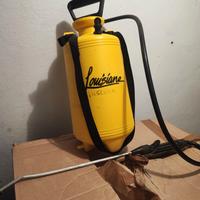 pompa per diserbante nuova