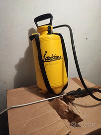 pompa per diserbante nuova
