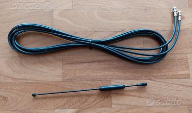 Antenna capacitativa per radiotelefono