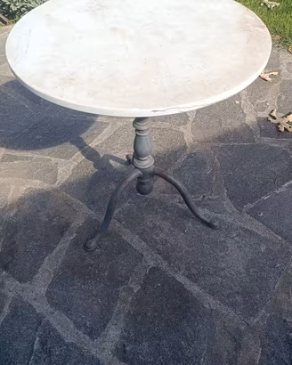Tavolo da giardino antico in ferro e marmo 