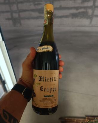 Grappa di mirtilli MAPONE da collezionismo