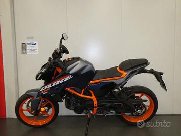 KTM 390 Duke