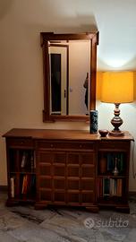 Credenza e specchio  anni ' 70 in noce massello