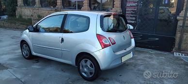 RENAULT - Twingo - 1.2 Live
