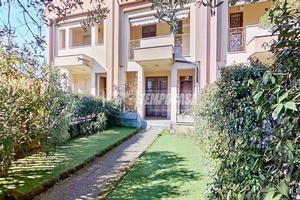 VILLA A SCHIERA CON BOX DI 50MQ