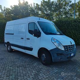 Renault master 2012