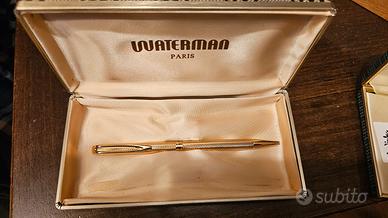 Penna a sfera Waterman placcata oro 20 micro