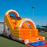 Scivolo gonfiabile gigante per bambini
