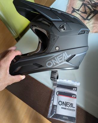 Casco oneal