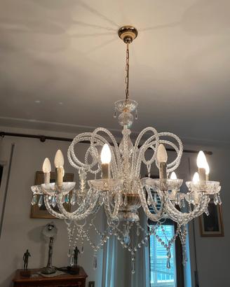 Lampadario classico in cristallo