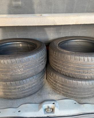 Gomme Continental  205/55 R16 estivi