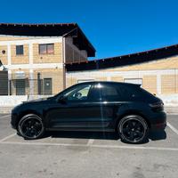 Porsche macan 2.0 benzina 245cv