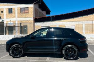 Porsche macan 2.0 benzina 245cv