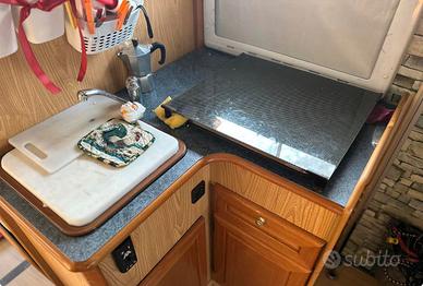 Camper rimor 678