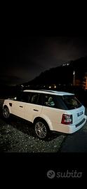 Range rover sport 3000cc 250cv.