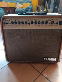 Amplificatore per chitara acustica e voce