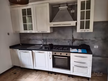 cucina completa in granito 2024