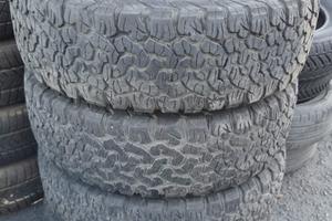 4 Pneumatici 245/75 R17 Bf Goodrich All Terrain T/