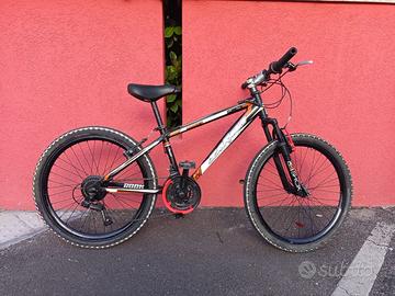 Bici 24" telaio in alluminio a Eraclea Mare (Ve)