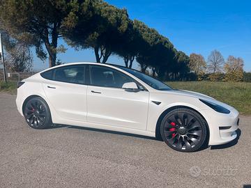 Tesla Model 3 Performance