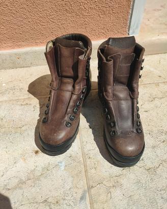 scarponi militare 