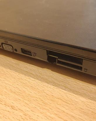 Lenovo ThinkPad L560 per ricambi / non funzionante