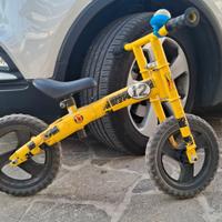 Bici senza pedali CHICCO – Gialla (Equilibrio) 