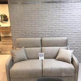 Divano letto estendibile grigio